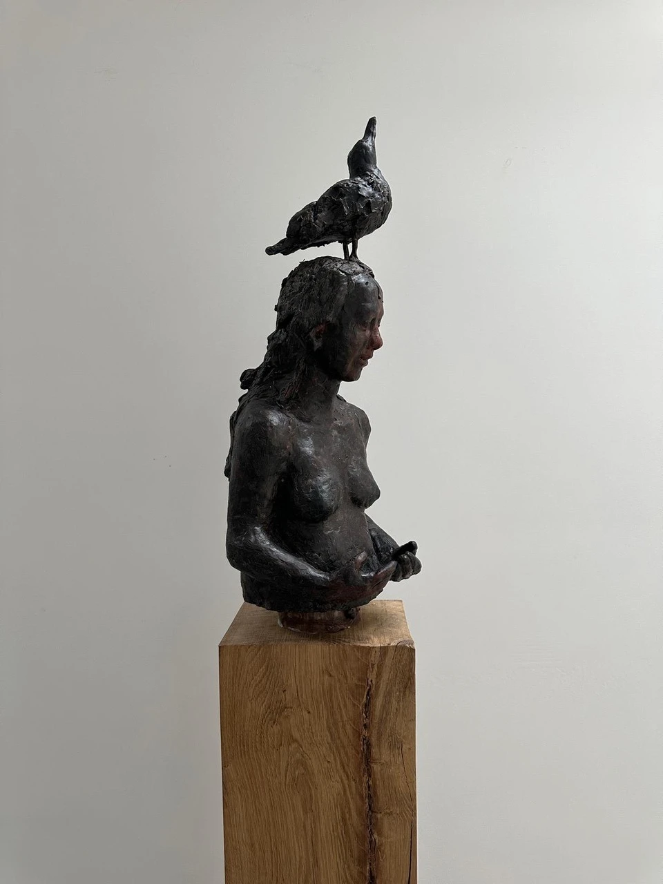 Twee beeldhouwers en een fotograaf